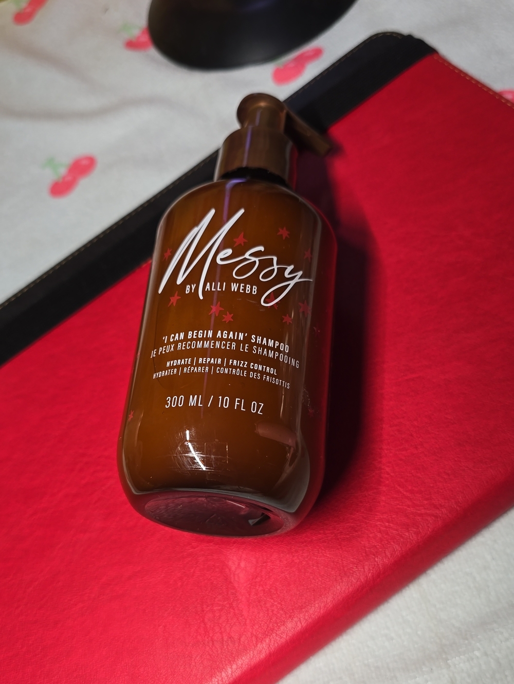Messy Shampoo By ALLI WEBB